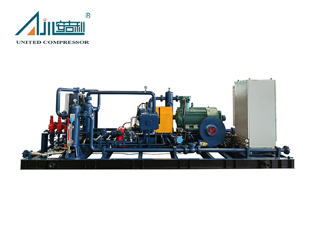 Поршневой компрессор попутного газа для нефтепромыслов